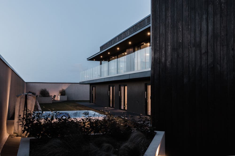 Gaia — interior and exterior view 83