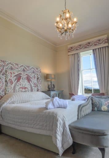Dungallan Country House — interior and exterior view 12