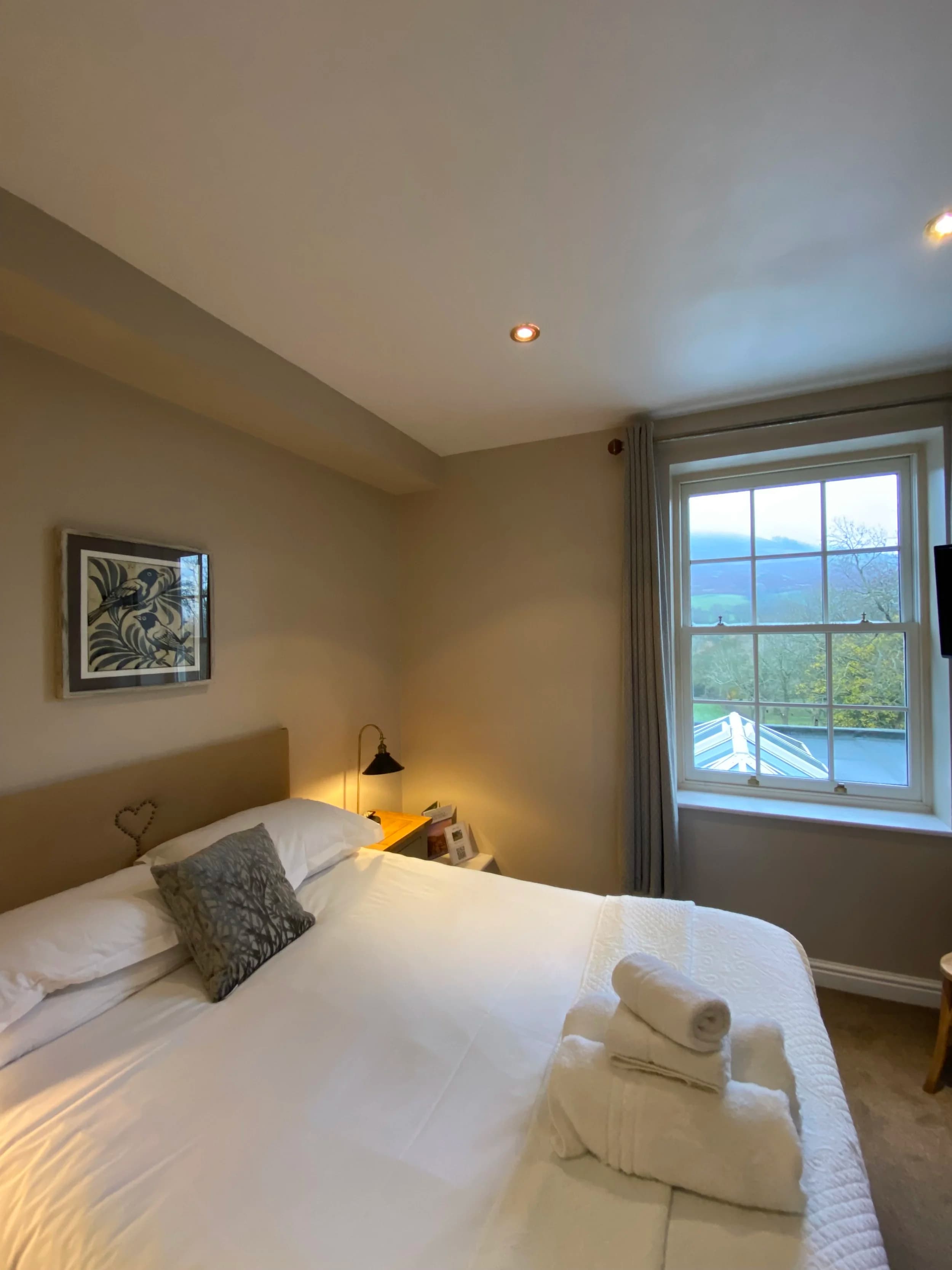 Losehill House Hotel & Spa — interior and exterior view 48