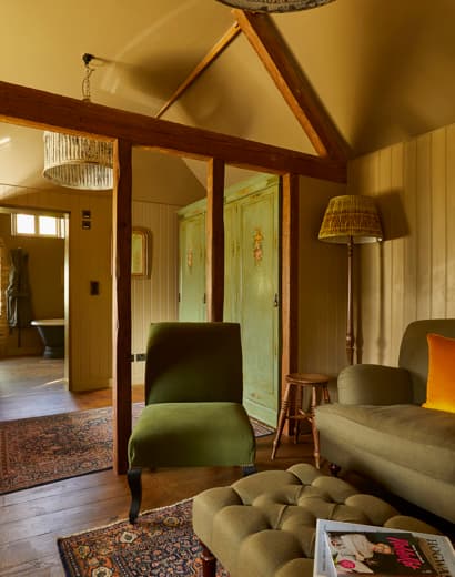 The Pig in the Cotswolds — interior and exterior view 30