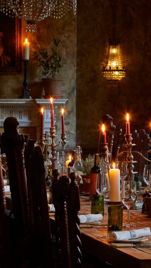 The Pig near Bath — interior and exterior view 30