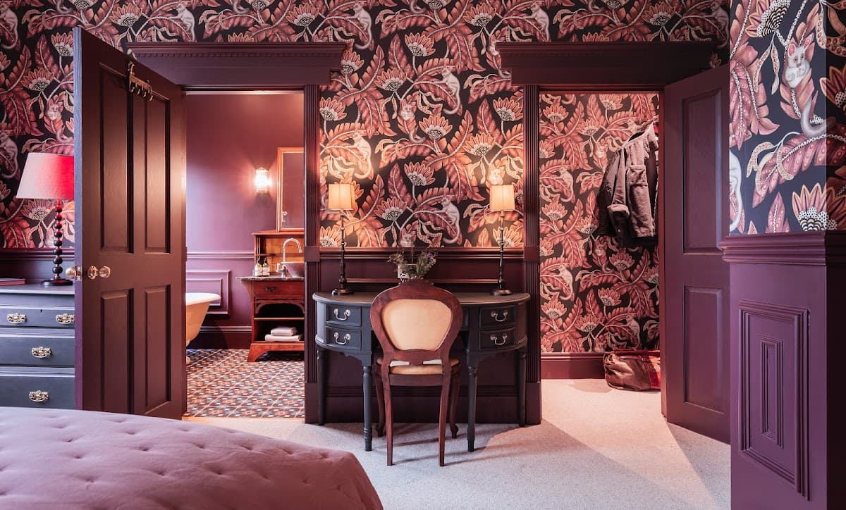 The Portobello Hotel — interior and exterior view 6