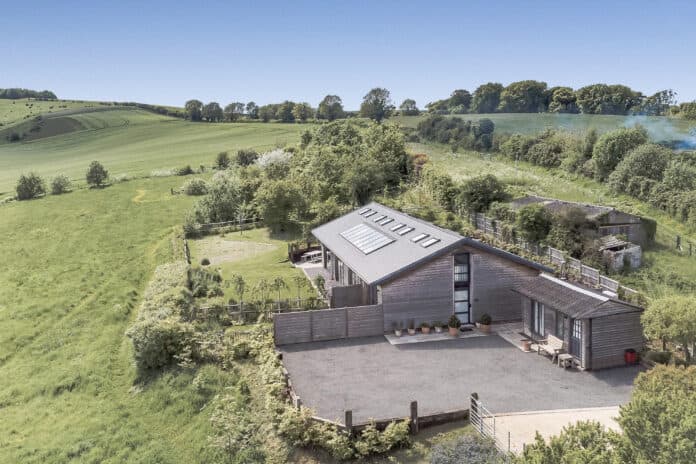The Granary Barn — interior and exterior view 38