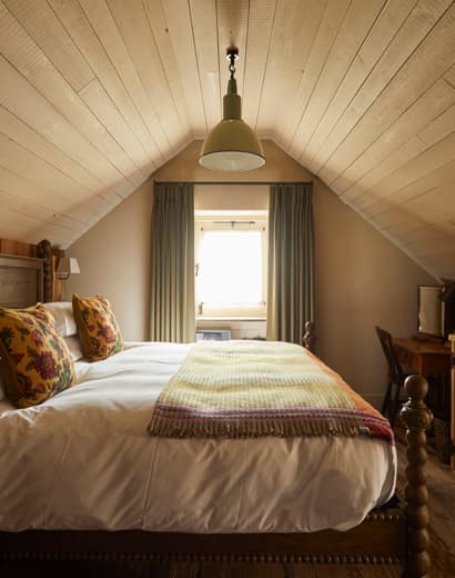 The Pig at Harlyn Bay — interior and exterior view 26
