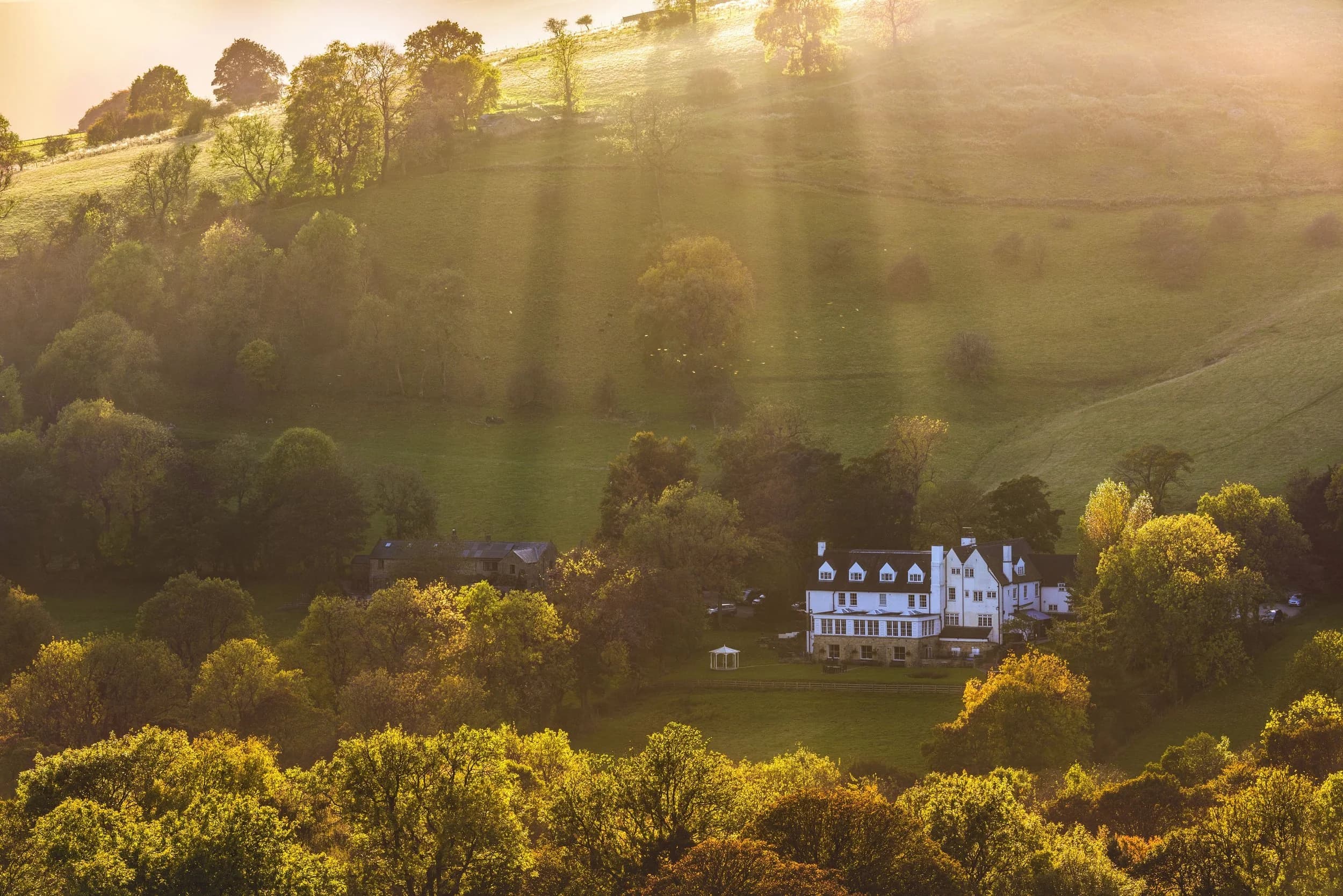 Losehill House Hotel & Spa — interior and exterior view 2