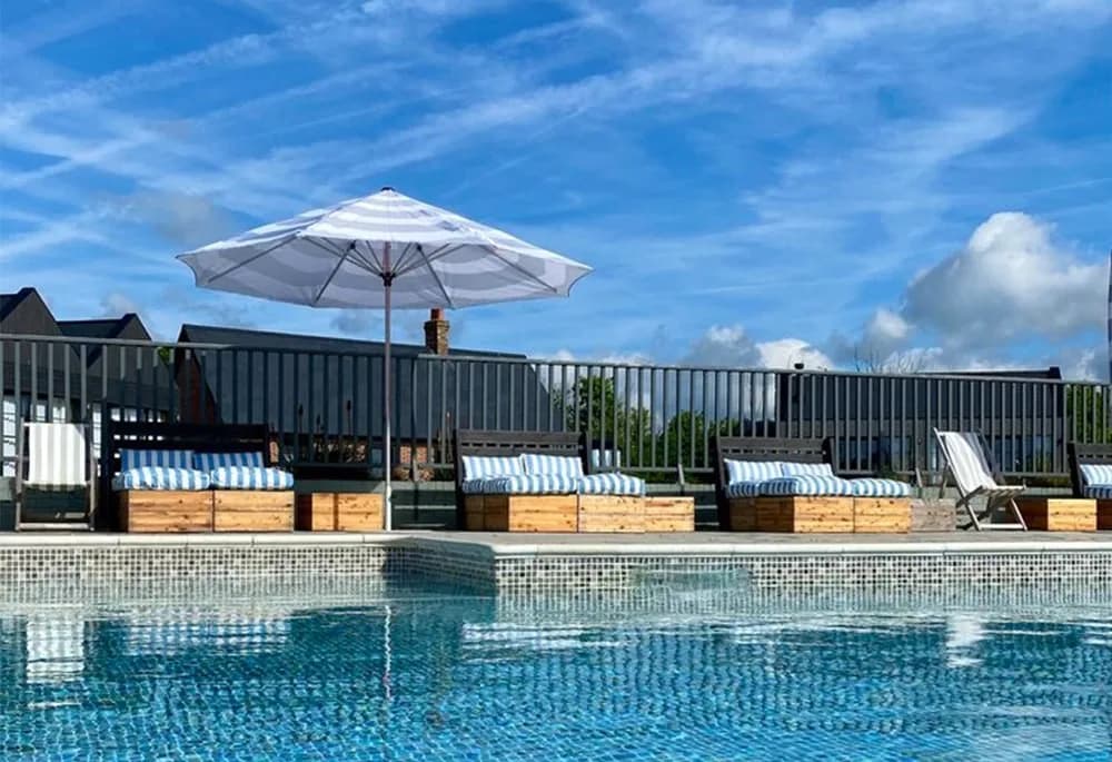 Cabü By The Sea — interior and exterior view 25
