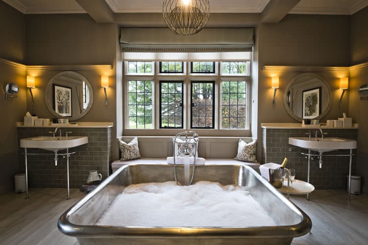Foxhill Manor — interior and exterior view 8