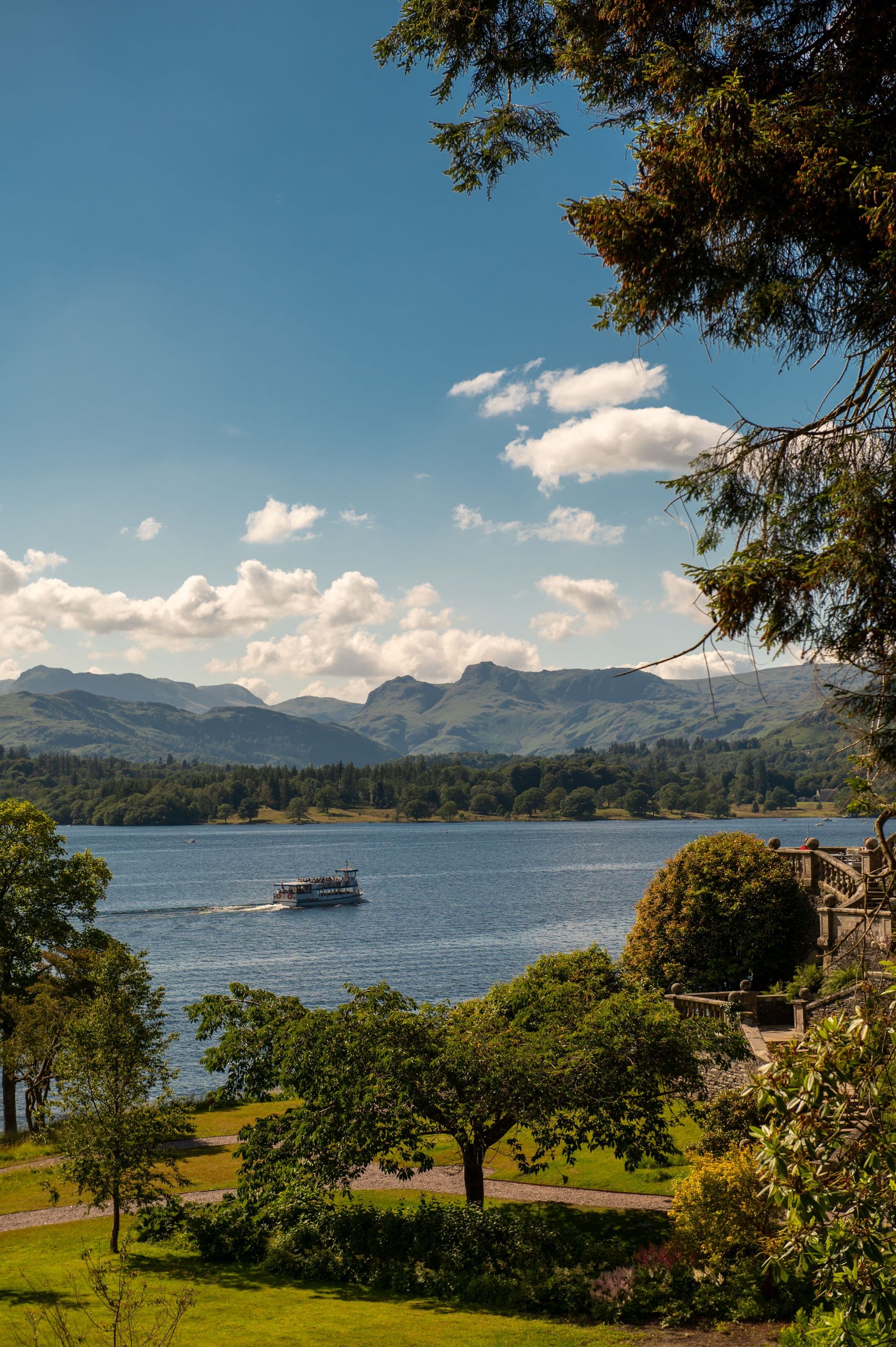 Langdale Chase — interior and exterior view 37