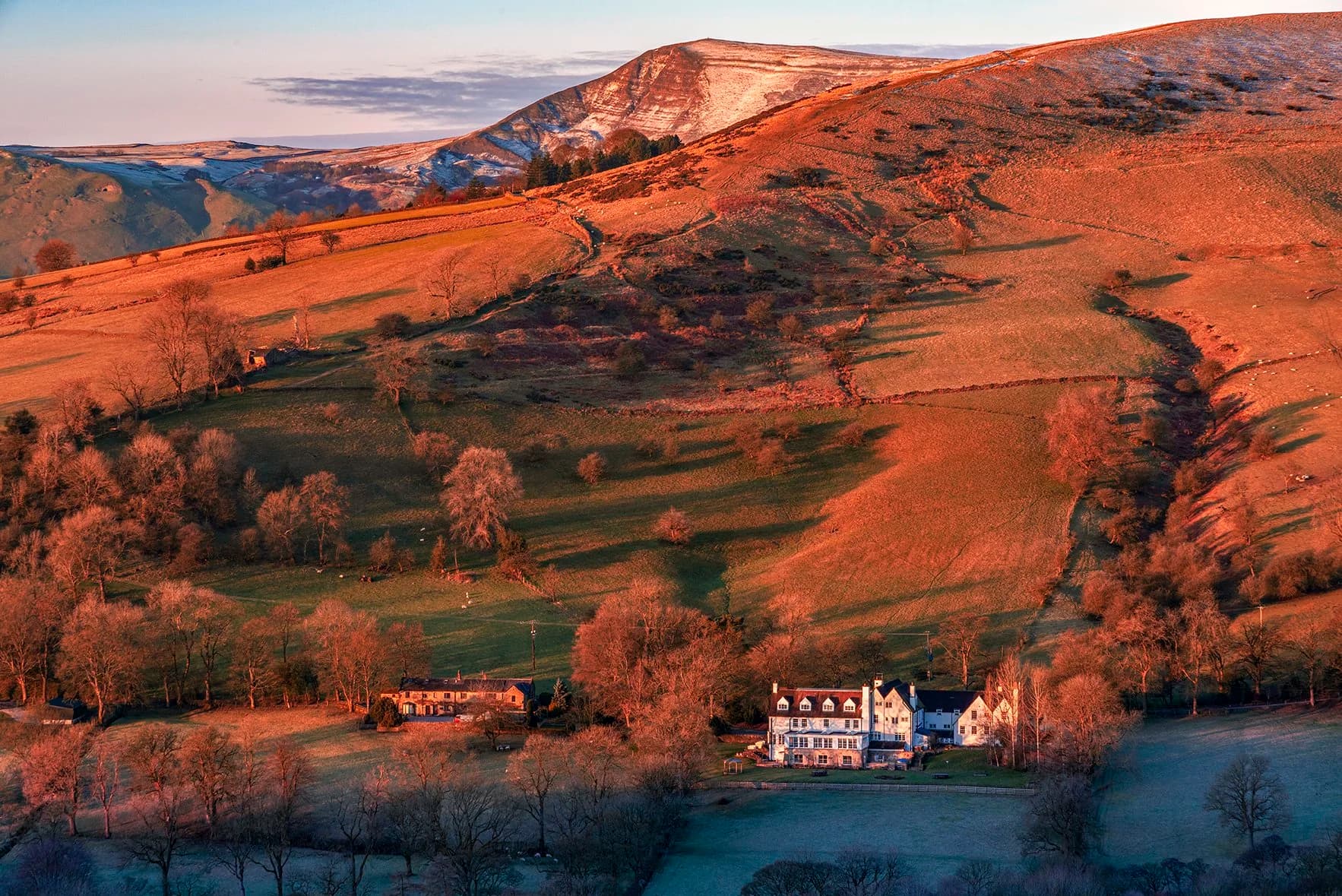 Losehill House Hotel & Spa — interior and exterior view 71