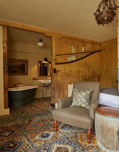 The Pig in the South Downs — interior and exterior view 32
