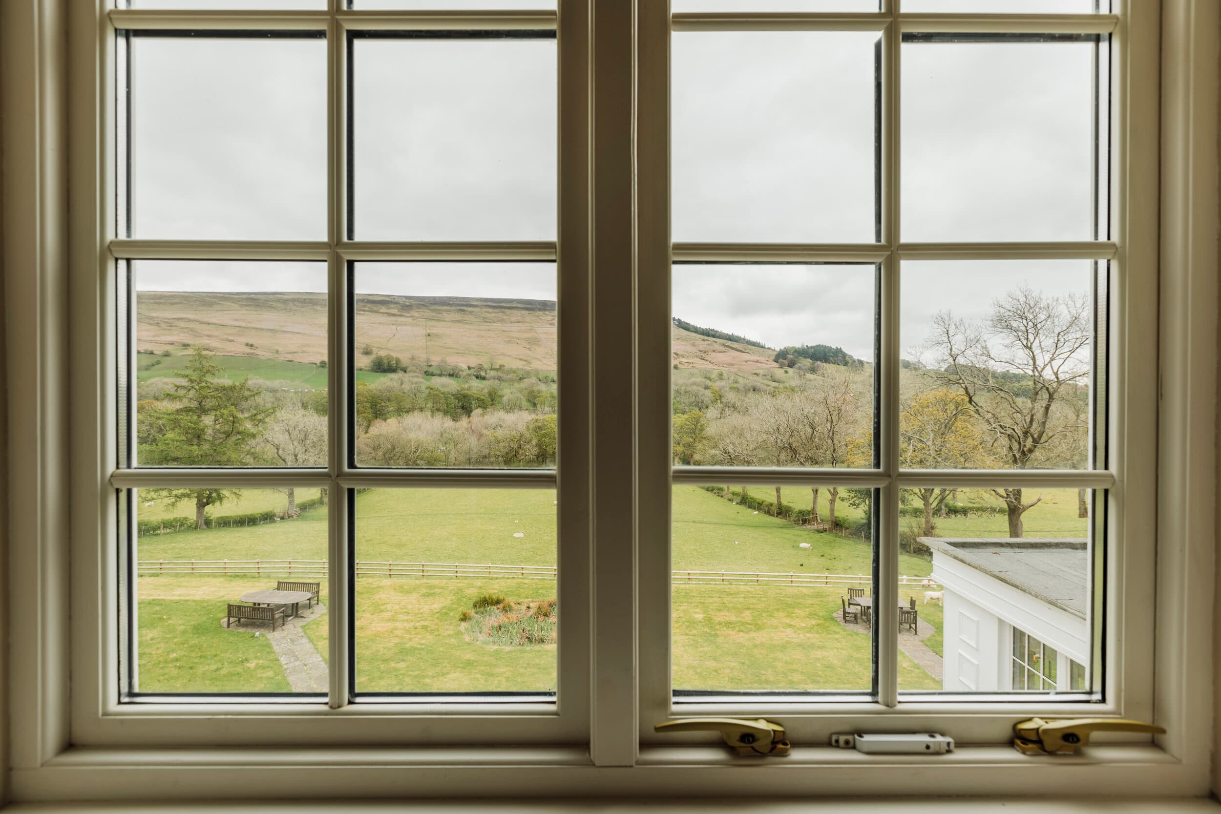 Losehill House Hotel & Spa — interior and exterior view 21