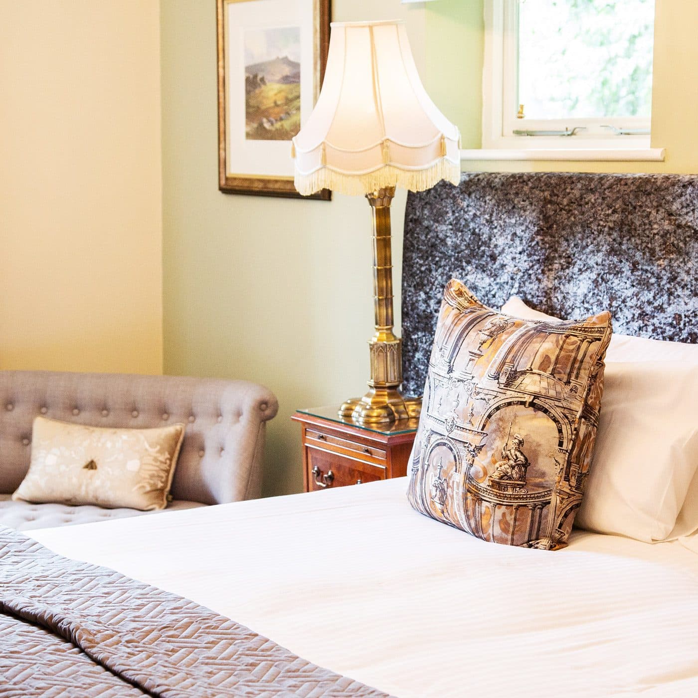 Haytor Hotel — interior and exterior view 10