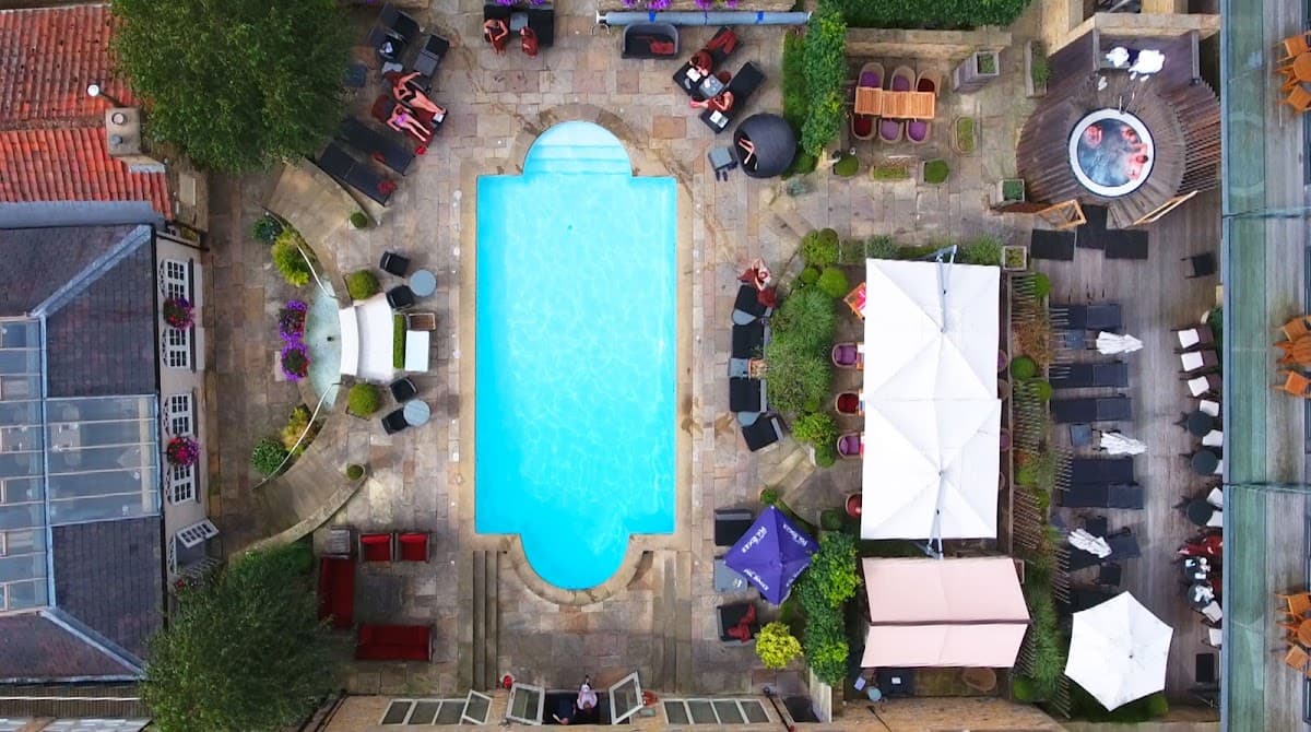 Feversham Arms Hotel & Verbena Spa — interior and exterior view 5