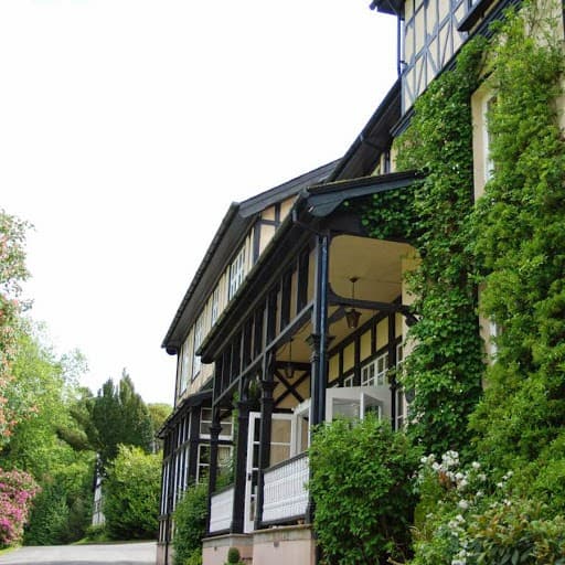 Lake Country House Hotel & Spa — interior and exterior view 6