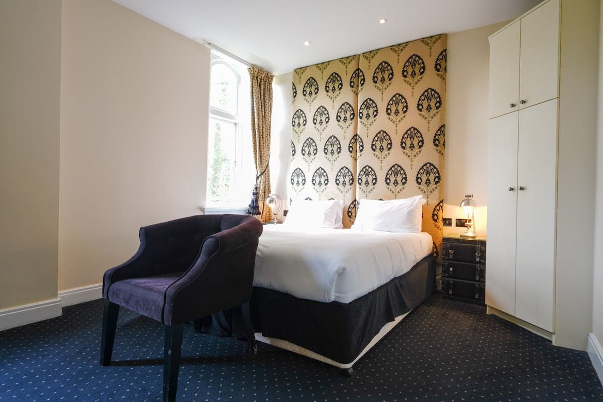 Ruthin Castle Hotel & Spa — interior and exterior view 2